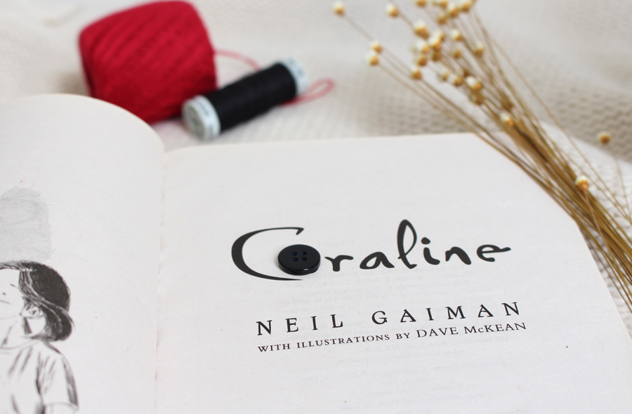 Resenha de Livro Coraline Neil Gaiman