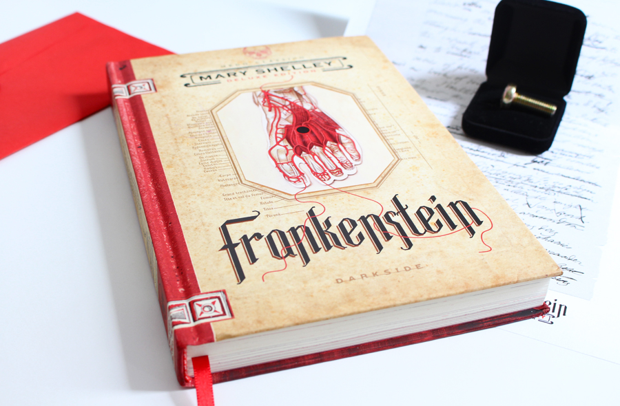 Resenha de Livro Frankenstein Darkside Books