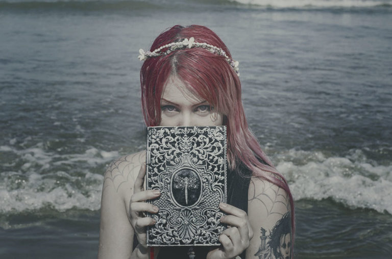 Desiree Baptista Darkside Books DarkLove - Garota Submersa