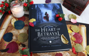 Resenha de Livro The Heart of Betrayal Crônicas de Amor e Ódio Darkside Books
